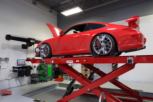 Auto Repair Shop «Autoscope Foreign Car Care - Park Cities», reviews and photos, 6134 Denton Dr, Dallas, TX 75235, USA