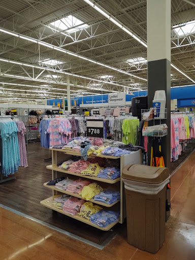 Department Store «Walmart Supercenter», reviews and photos, 21200 Olhava Way NW, Poulsbo, WA 98370, USA