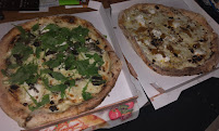 Plats et boissons du Pizzeria Pizza NOSTRA à Vallauris - n°2