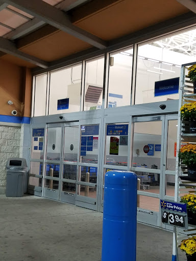 Department Store «Walmart Supercenter», reviews and photos, 4380 N Leavitt Rd, Lorain, OH 44053, USA