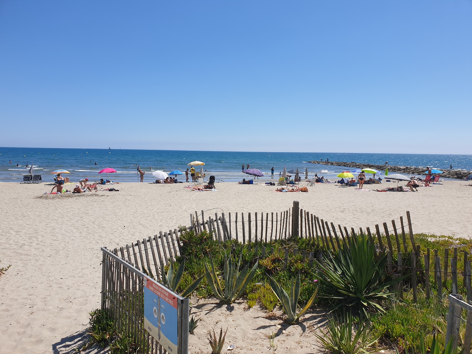 Photo of Carnon Beach amenities area
