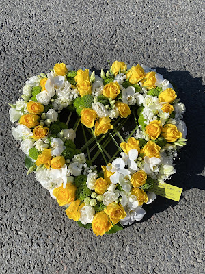 LES FLEURS DU SENTIER FLEURISTE à Évrecy