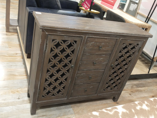 Department Store «HomeGoods», reviews and photos, 3751 S Mooney Blvd, Visalia, CA 93277, USA