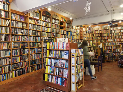 Used Book Store «Loganberry Books», reviews and photos, 13015 Larchmere Blvd, Cleveland, OH 44120, USA
