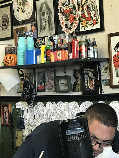 Tattoo Shop «Black Sea Tattoo», reviews and photos, 2523 N Main St, Walnut Creek, CA 94597, USA