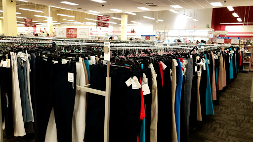 Clothing Store «Burlington Coat Factory», reviews and photos, 3333 N State Rd 7, Lauderdale Lakes, FL 33319, USA