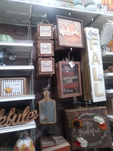 Craft Store «Michaels», reviews and photos, 2041 Dr Martin Luther King Jr Pkwy, Chico, CA 95928, USA