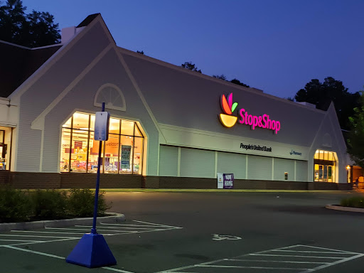 Grocery Store «Super Stop & Shop», reviews and photos, 72 Newtown Rd, Danbury, CT 06810, USA