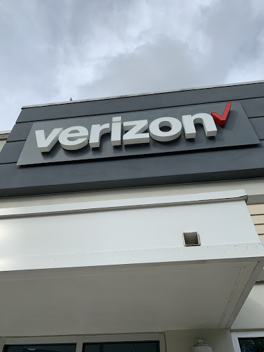 Cell Phone Store «Verizon», reviews and photos, 8931 W Atlantic Blvd, Coral Springs, FL 33071, USA