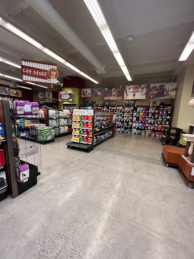 Pet Supply Store «Pet Food Express», reviews and photos, 9153 W Olympic Blvd, Beverly Hills, CA 90212, USA