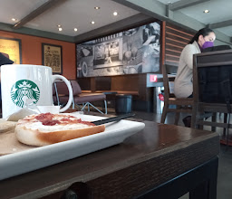Starbucks Puebla Masarik photo