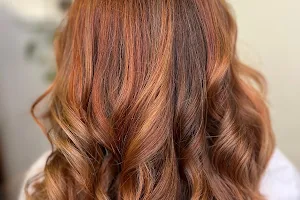 Clementine Hair Lounge image