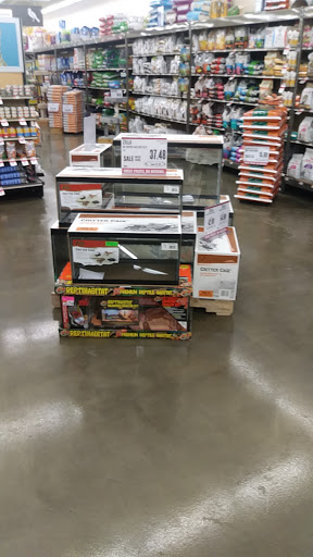 Pet Supply Store «Pet Supplies Plus», reviews and photos, 1155 Washington Pike, Bridgeville, PA 15017, USA