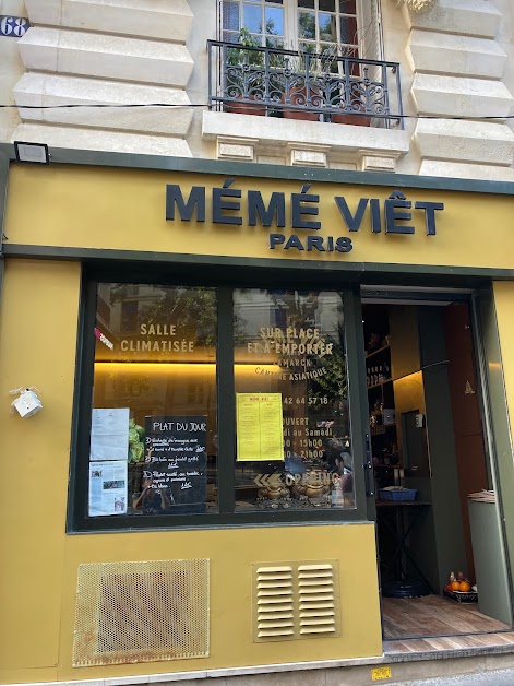 Mémé Viet à Paris