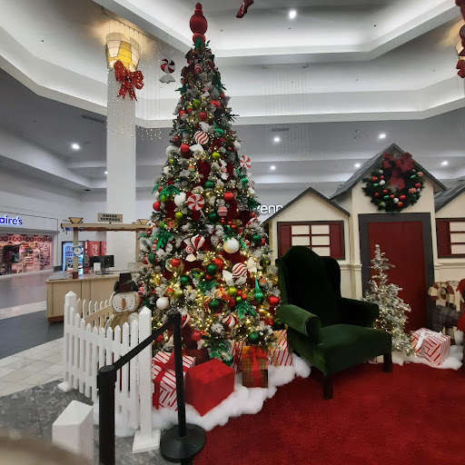 Shopping Mall «SouthBay Pavilion», reviews and photos, 20700 S Avalon Blvd, Carson, CA 90746, USA