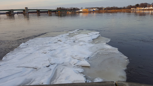 Park «Waterfront Promenade Park», reviews and photos, 22 Merrimac St, Newburyport, MA 01950, USA