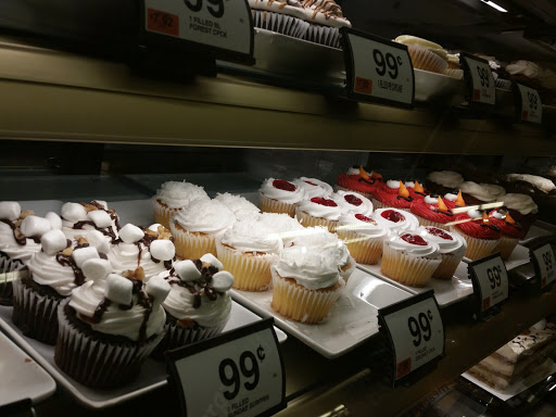 Supermarket «Giant Food», reviews and photos, 2145 York Rd, Lutherville-Timonium, MD 21093, USA