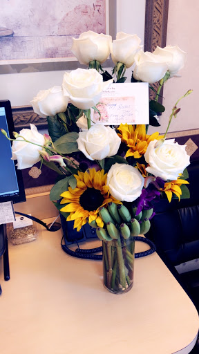 Florist «Flowers By Voytek», reviews and photos, 9524 Blind Pass Rd, St Pete Beach, FL 33706, USA