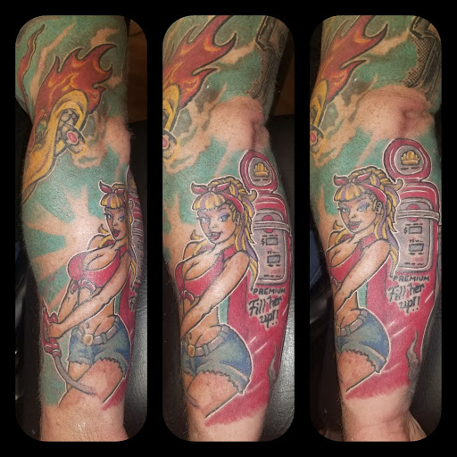 Explore golf tattoo ideas for men, creative tattoo ideas in Dallas, available at Black Anchor Studios