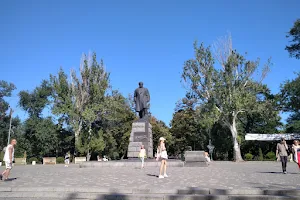 Taras Shevchenko Monument image