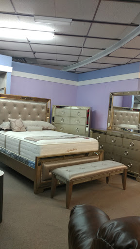 Topline Furniture, 10101 W Capitol Dr, Milwaukee, WI 53222, USA, 