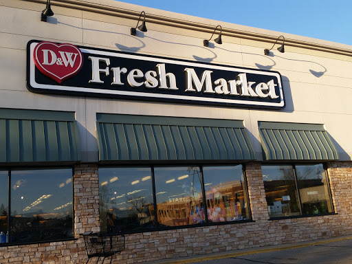 D & W Fresh Market, 2181 Wealthy St SE, East Grand Rapids, MI 49506, USA, 