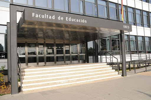 UNED - Facultad de Educación