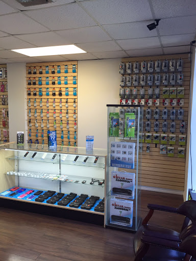 Cell Phone Store «TELLFIX Simple Mobile Solutions», reviews and photos, 4815 E Busch Blvd #102, Tampa, FL 33617, USA