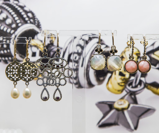 Jeweler «Michael Herr Diamonds & Fine Jewelry», reviews and photos, 17221 Chesterfield Airport Rd, Chesterfield, MO 63005, USA