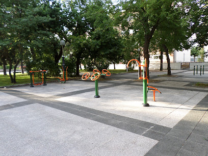 San Kristobaleko osasun parkea / Parque de salud d - Jardines de Maurice Ravel, 01006 Vitoria-Gasteiz, Álava, Spain