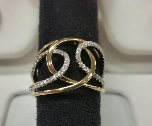 Jewelry Repair Service «Jewelry Clinic», reviews and photos, 16 W Main St G08, Rochester, NY 14614, USA