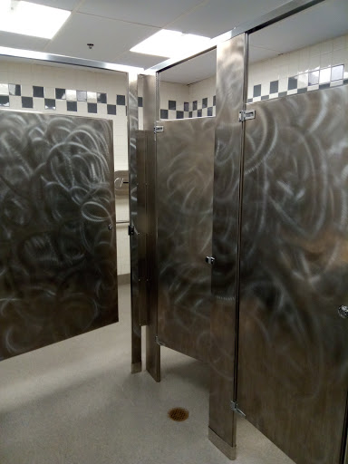 Grocery Store «Stop & Shop», reviews and photos, 1360 W Main Rd, Middletown, RI 02842, USA