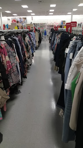 Department Store «Bealls Outlet», reviews and photos, 2738 W Hillsborough Ave, Tampa, FL 33614, USA