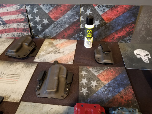 Gun Shop «Black Rhino Concealment», reviews and photos, 24 Center Dr #6, Gilberts, IL 60136, USA