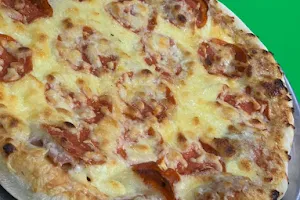 Sotelo's pizza sibate image