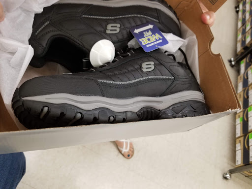 Shoe Store «Super Shoes», reviews and photos, 1525 Lincoln Way E, Chambersburg, PA 17202, USA