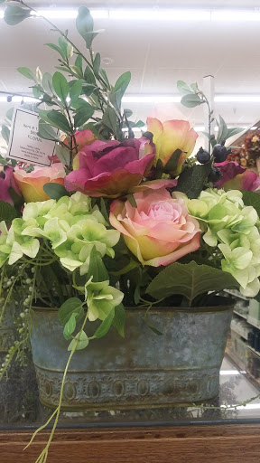 Craft Store «Hobby Lobby», reviews and photos, 6565 N Blackstone Ave, Fresno, CA 93710, USA