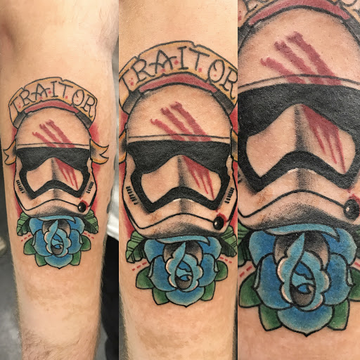 Tattoo Shop «Fox Tattoo Parlor & Gallery», reviews and photos, 3045-B SE 3rd Ave, Ocala, FL 34471, USA