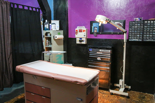 Tattoo Shop «Black Rose Tattoo Parlor», reviews and photos, 237 E Miner Ave, Stockton, CA 95202, USA