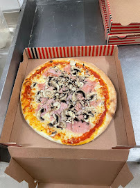 Plats et boissons du Little Italy Pizzeria à Mexy - n°14