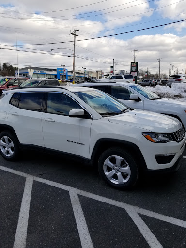 Car Dealer «Fred Beans Chrysler Dodge Jeep Ram», reviews and photos, 858 N Easton Rd, Doylestown, PA 18902, USA