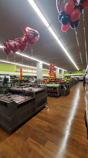 Grocery Store «Safeway», reviews and photos, 6130 Rose Hill Dr, Alexandria, VA 22310, USA