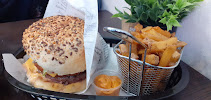 Hamburger du Restaurant Entre Nous Plats cuisinés tacos burgers panini salades soirées privatives Fréjus à Fréjus - n°7