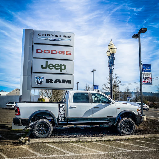 Auto Parts Store «Newberg Dodge Jeep Chrysler Ram», reviews and photos, 2809 Portland Rd, Newberg, OR 97132, USA