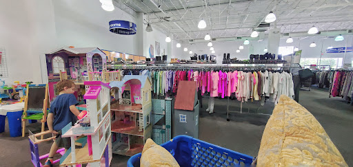 Thrift Store «Goodwill Retail Store & Donation Center», reviews and photos, 3871 Evergreen Pkwy, Bowie, MD 20716, USA