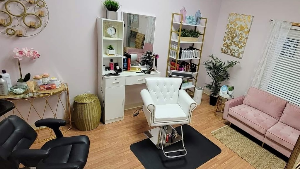 Jennifer Reh Styling Studio 18705