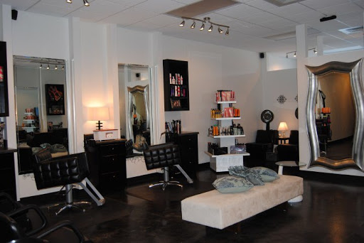 Beauty Salon «Glow A Boutique Salon», reviews and photos, 5422 US-90, Milton, FL 32571, USA
