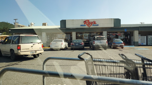Rays Food Place, 29560 Ellensburg Ave, Gold Beach, OR 97444, USA, 