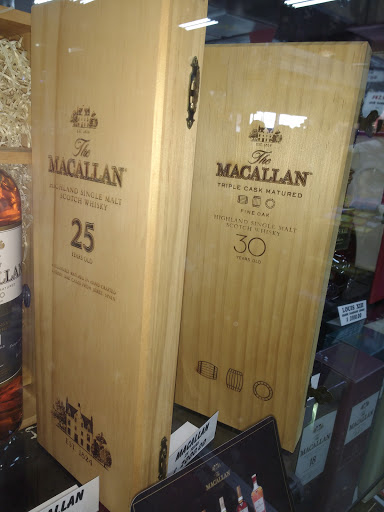 Liquor Store «Suwanee Package Store», reviews and photos, 3063 Lawrenceville-Suwanee Rd, Suwanee, GA 30024, USA