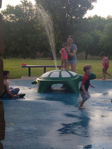 Park «Don Misenhimer Park», reviews and photos, 201 E Lonesome Dove Trail, Arlington, TX 76002, USA